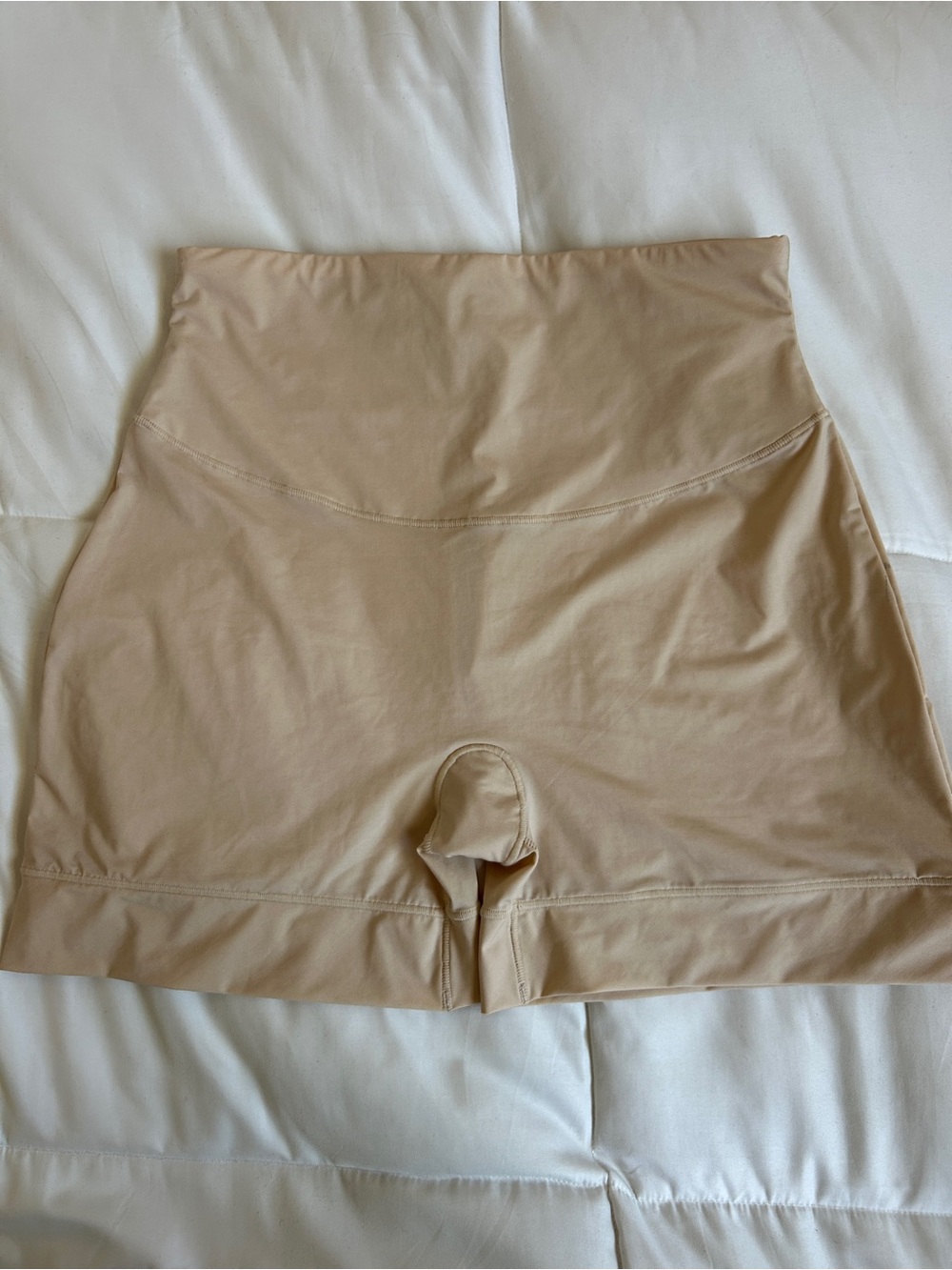 Yummie. Mid Waist Short Underwear in Small